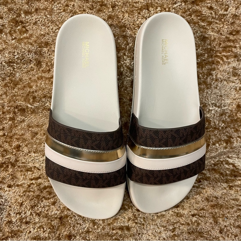 Michael Kors Slide Sandal - Cream/Brown